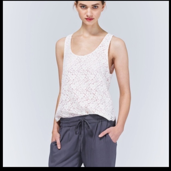 𝅺aritzia Talula Betsy Lace Tank NWT - Picture 5 of 5
